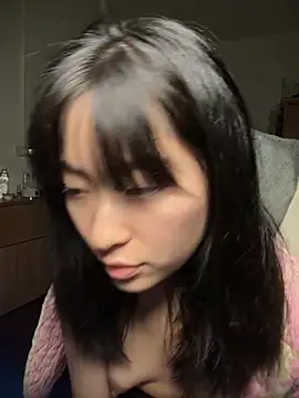 Snapshot of 214Jun chatting on November 19, 3:45 pm 214Jun online show from November 19, 3:45 pm