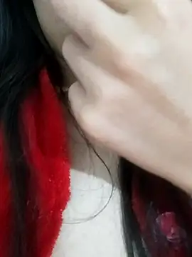 Snapshot of saraaxx1 chatting on November 23, 10:53 pm saraaxx1 online show from November 23, 10:53 pm