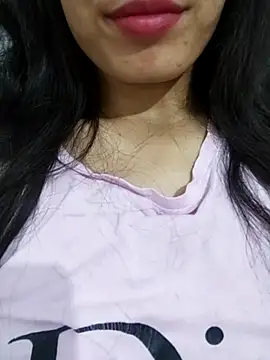 Snapshot of saraaxx1 chatting on December 5, 4:14 pm saraaxx1 online show from December 5, 4:14 pm