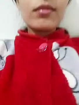 Snapshot of saraaxx1 chatting on December 16, 2:22 pm saraaxx1 online show from December 16, 2:22 pm