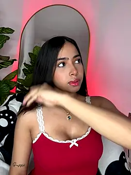  Emily Thompson  online show from October 27, 10:41 am