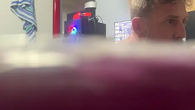 tinyLittledicknick online show from February 1, 6:06 pm