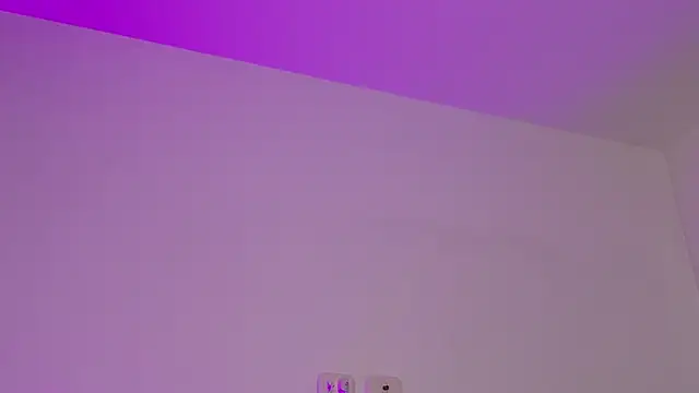 isahilton1 online show from January 31, 7:11 pm