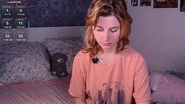 Snapshot of Cute_Cate404 chatting on July 17, 2:51 am Cute Cate404 online show from July 17, 2:51 am