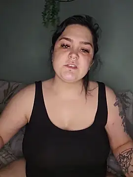 Saucy-Serenity online show from June 9, 7:03 pm