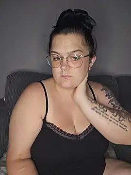 Saucy-Serenity online show from July 12, 10:34 pm