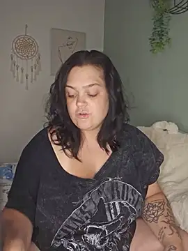 Saucy-Serenity online show from July 19, 6:55 pm