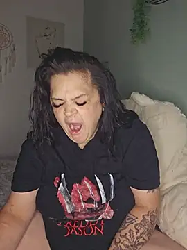 Saucy-Serenity online show from July 22, 9:28 pm