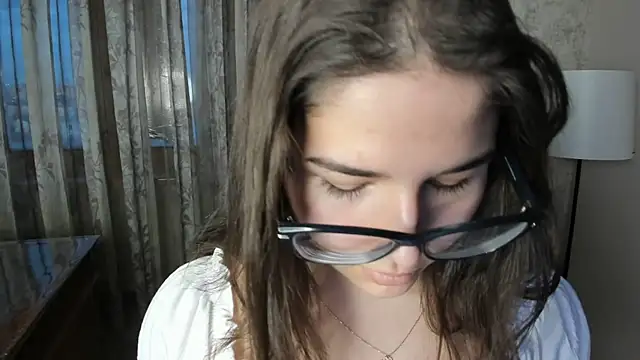 Snapshot of FloraBanford chatting on March 20, 3:58 pm FloraBanford online show from March 20, 3:58 pm