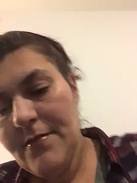 Snapshot of Curvy-Essex-Milf chatting on March 22, 6:25 pm Curvy-Essex-Milf online show from March 22, 6:25 pm