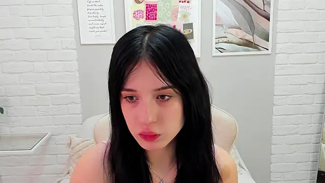 JaneRayan online show from June 9, 5:02 pm
