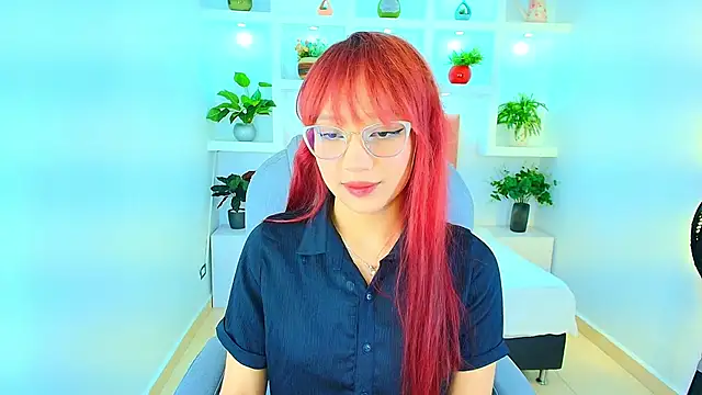 Snapshot of sharon_rosse__ chatting on January 9, 7:04 pm sharon rosse online show from January 9, 7:04 pm