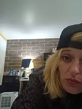 KITTYBOOBOOFUXX online show from July 20, 7:00 am