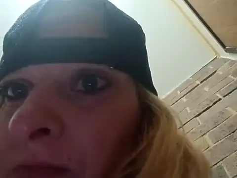 KITTYBOOBOOFUXX online show from July 21, 10:50 am
