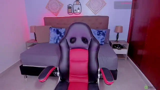  Lilly miller online show from November 9, 5:33 pm