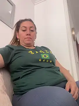 Snapshot of Luna-nevada chatting on March 1, 5:15 pm Luna-nevada online show from March 1, 5:15 pm