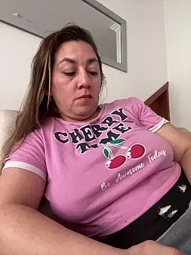 Snapshot of Luna-nevada chatting on March 11, 10:16 pm Luna-nevada online show from March 11, 10:16 pm