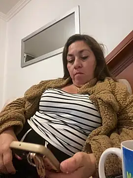 Snapshot of Luna-nevada chatting on March 12, 11:22 pm Luna-nevada online show from March 12, 11:22 pm