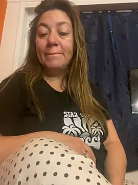 Snapshot of Luna-nevada chatting on March 18, 10:51 am Luna-nevada online show from March 18, 10:51 am