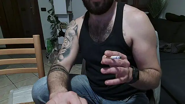 maialinofriuli online show from November 16, 6:57 pm