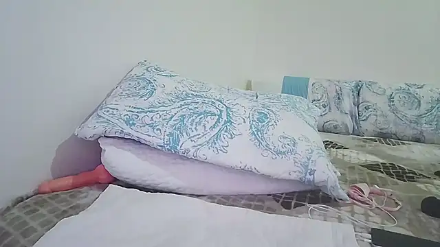 Snapshot of queen_belisima1 chatting on September 25, 9:51 pm queen belisima1 online show from September 25, 9:51 pm