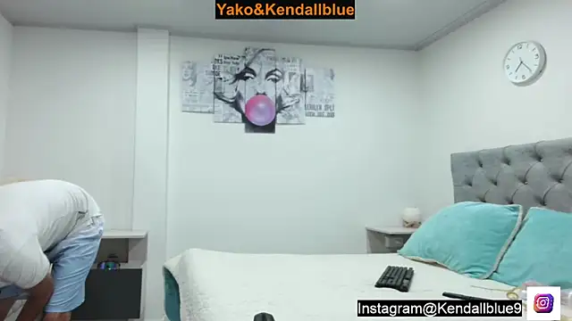 kendallblue  online show from October 20, 12:22 am