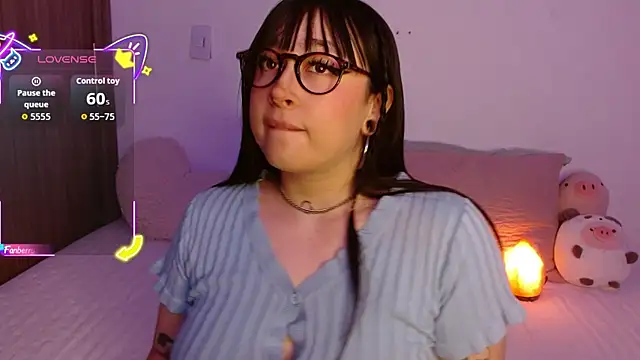 Snapshot of Oliviargf chatting on September 22, 2:24 am Oliviargf online show from September 22, 2:24 am