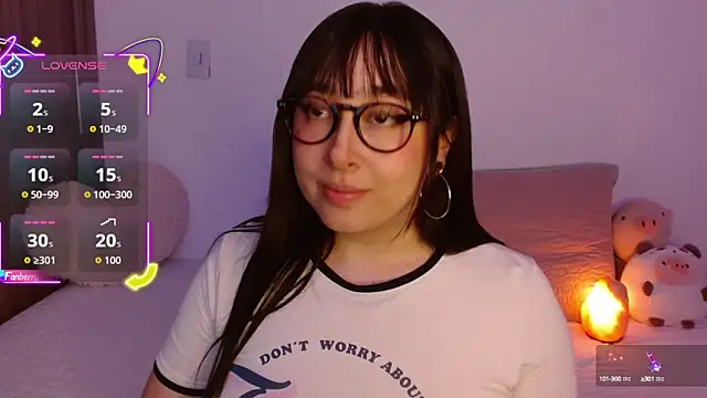 Snapshot of Oliviargf chatting on September 24, 12:03 am Oliviargf online show from September 24, 12:03 am