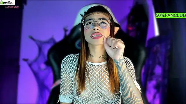 sofiafenty online show from October 9, 5:33 pm