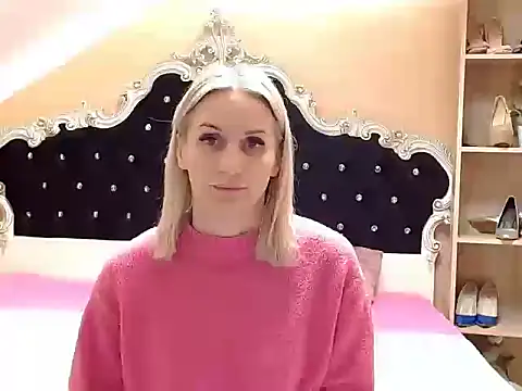 Snapshot of Diamond888 chatting on November 18, 6:45 pm Diamond888 online show from November 18, 6:45 pm