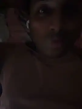 Snapshot of MIRTHICK2002 chatting on March 13, 10:54 pm MIRTHICK2002 online show from March 13, 10:54 pm