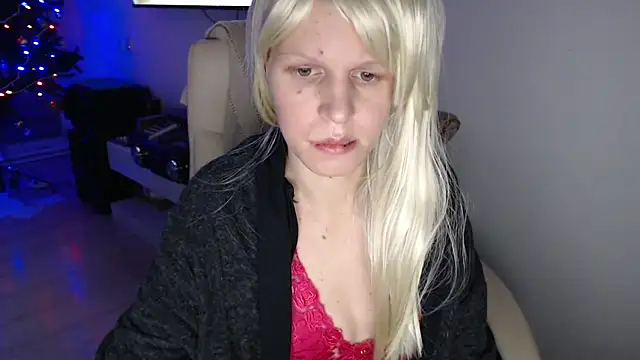 ElssaRush online show from December 22, 4:53 am