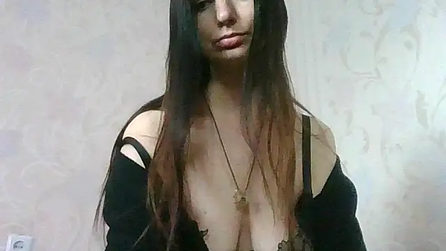 AliseWats online show from September 27, 11:15 am