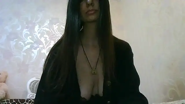 AliseWats online show from November 21, 8:18 pm