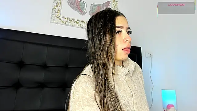 Lola Blondie online show from September 29, 12:10 pm