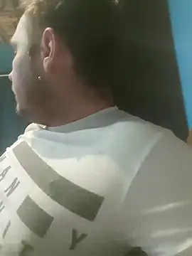 Snapshot of adisiadi chatting on March 10, 6:12 pm adisiadi online show from March 10, 6:12 pm