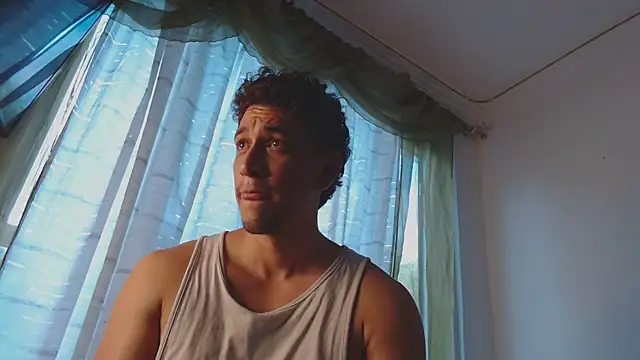 chicoinhibido online show from March 31, 9:04 pm