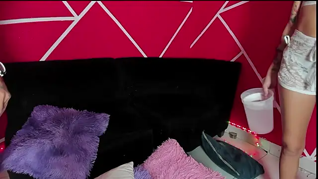 hot dirty paradise 66 online show from December 15, 9:24 am