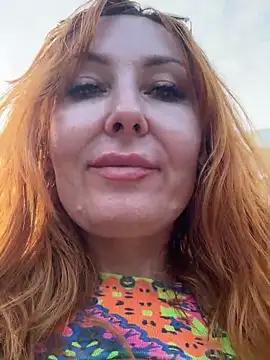Snapshot of emlana chatting on June 13, 3:32 pm emlana online show from June 13, 3:32 pm