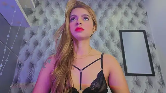  Gabytaylor online show from December 19, 11:28 am