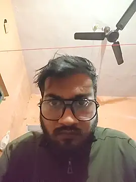 Snapshot of mpaale11 chatting on November 29, 9:34 am mpaale11 online show from November 29, 9:34 am