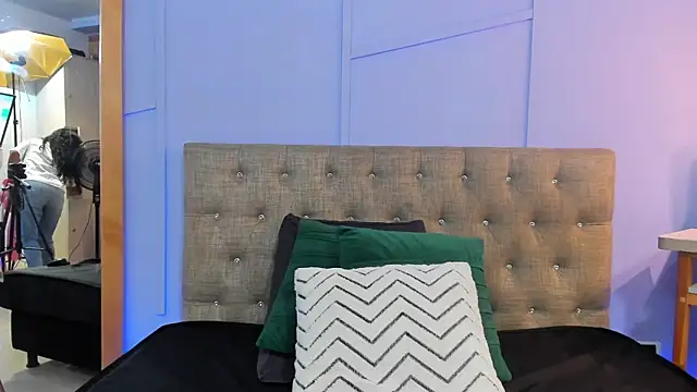 abby jener online show from March 21, 7:13 pm