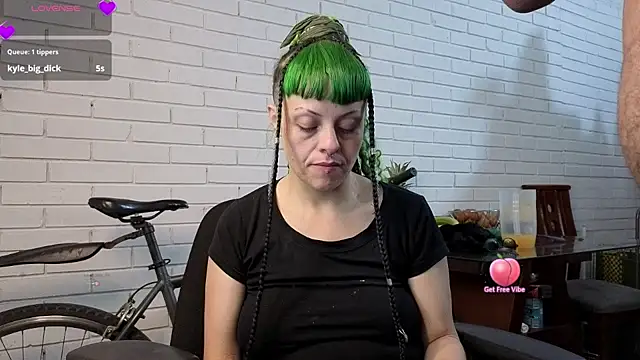 freyaa sorcerees online show from September 15, 7:52 am