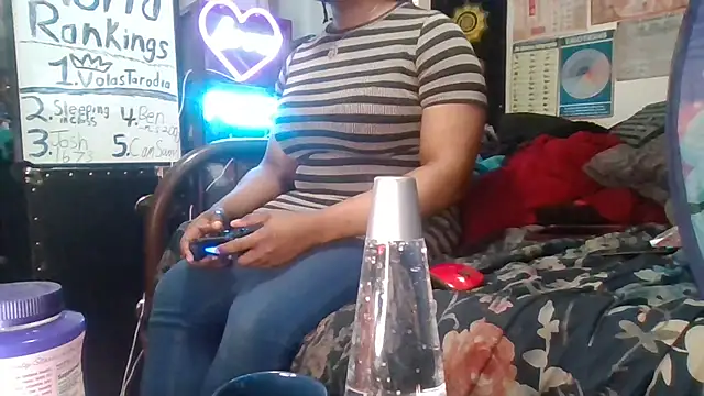 Snapshot of GardeniaFields chatting on September 10, 7:47 pm GardeniaFields online show from September 10, 7:47 pm