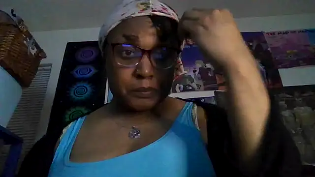 Snapshot of GardeniaFields chatting on September 24, 1:31 am GardeniaFields online show from September 24, 1:31 am