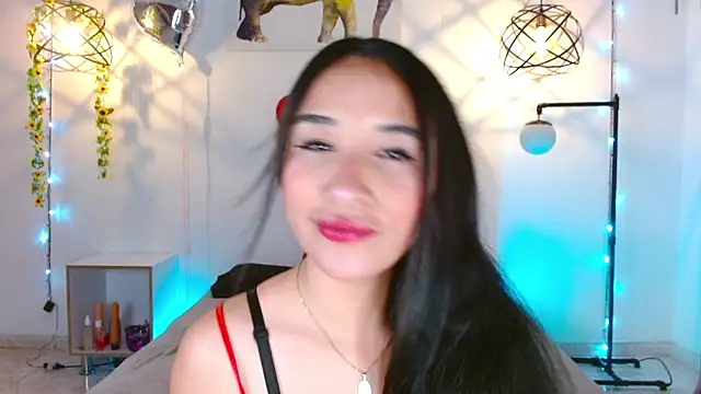 violettsuncs online show from March 12, 3:35 am