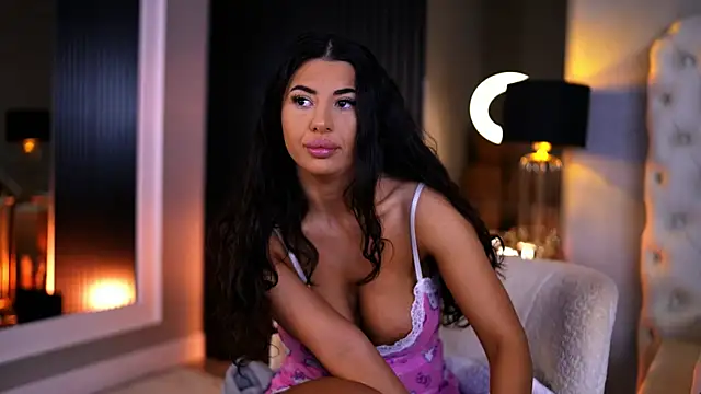 TanyaVonDe online show from July 26, 6:37 pm