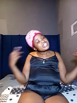 SexyShybarbie online show from March 3, 8:37 pm