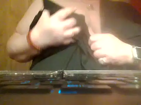 Snapshot of XXXLuder73 chatting on March 8, 6:58 pm XXXLuder73 online show from March 8, 6:58 pm