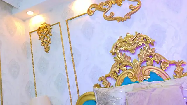 Snapshot of CataStones chatting on March 7, 9:34 pm CataStones online show from March 7, 9:34 pm